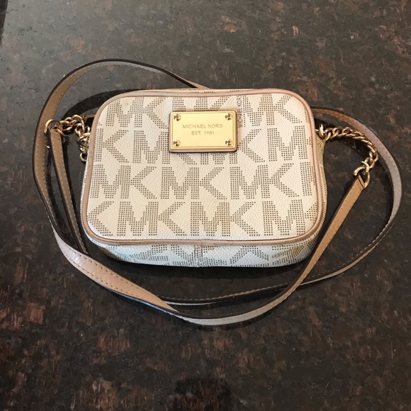 Michael kors Jet Set Crossbody (small) - Picture 1 of 5
